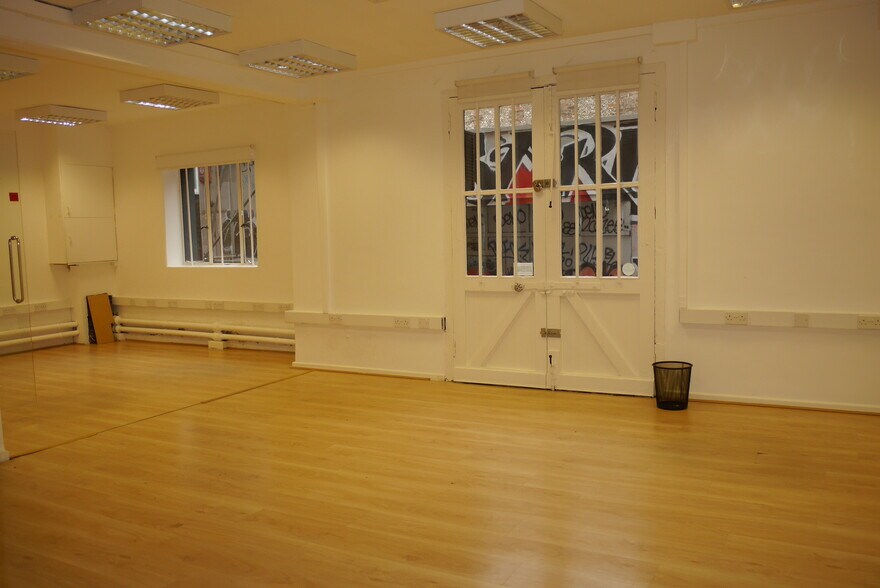 11 Jew St, Brighton à louer - Photo de l’immeuble – Image 2 sur 4