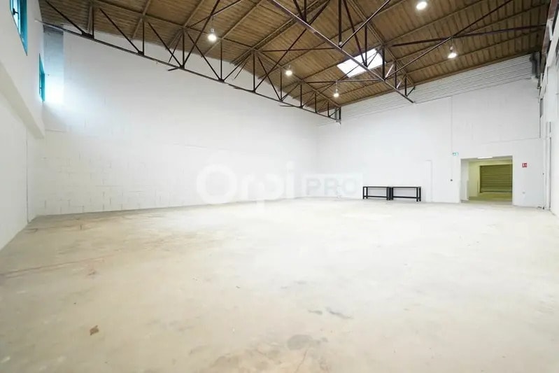 1 Rue Jules Serval, Vénissieux à louer - Photo intérieure – Image 2 sur 8