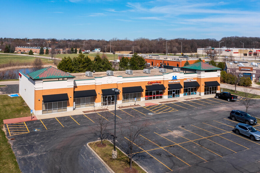 191 North Ave, West Chicago, IL à louer - Photo de l’immeuble – Image 3 sur 6