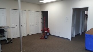 Plus de détails pour 20172 113 B Ave, Maple Ridge, BC - Local d’activités à vendre
