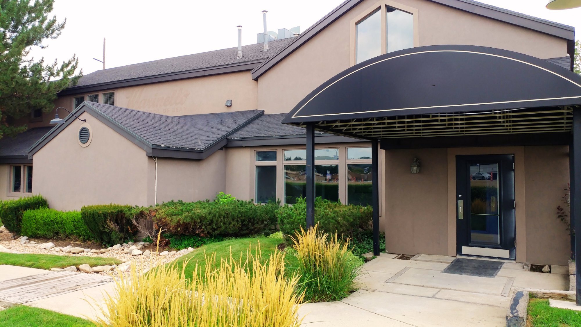 2230 N University Pky, Provo, UT à vendre Photo principale– Image 1 sur 16