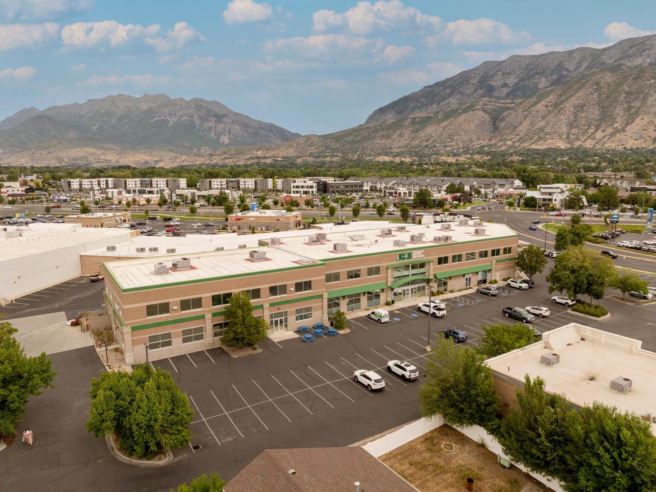 2121 N 550 W, Provo, UT à vendre Photo de l’immeuble– Image 1 sur 27