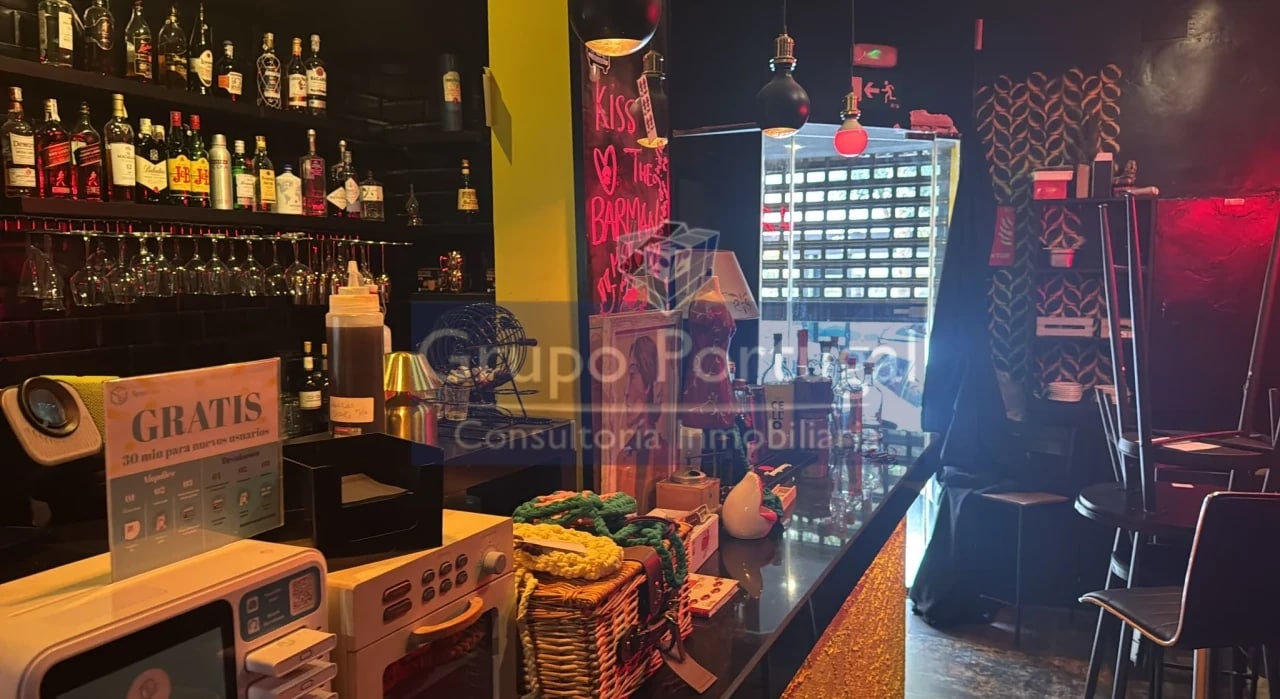 Local commercial dans Madrid, Madrid à louer Photo intérieure– Image 1 sur 6