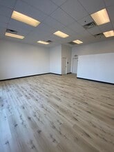 5105 E Sahara Ave, Las Vegas, NV à louer Photo intérieure– Image 1 sur 6