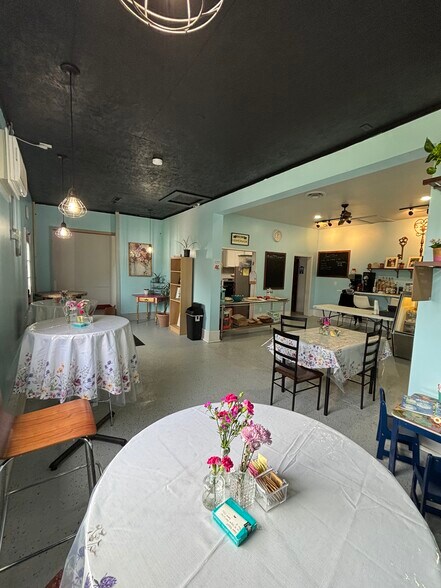12150 N US Highway 421, Monticello, IN à vendre - Photo de l’immeuble – Image 2 sur 25