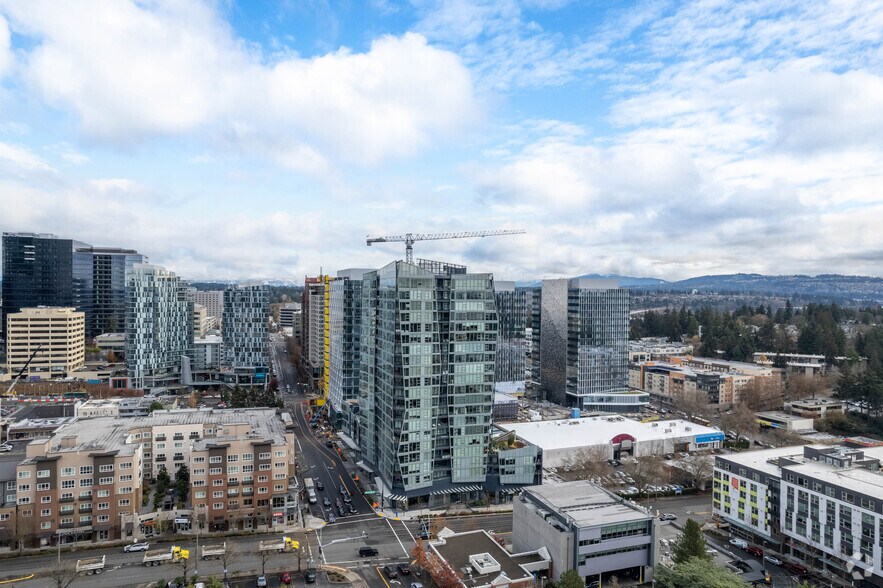 188 Bellevue Way NE, Bellevue, WA à louer - Aérien – Image 3 sur 4