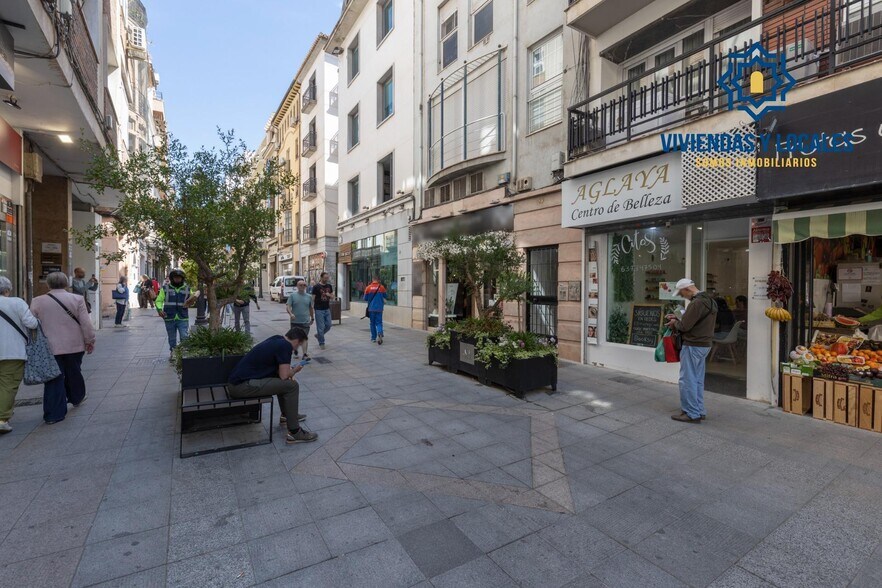 Local commercial dans Granada à vendre - Photo de l’immeuble – Image 1 sur 17