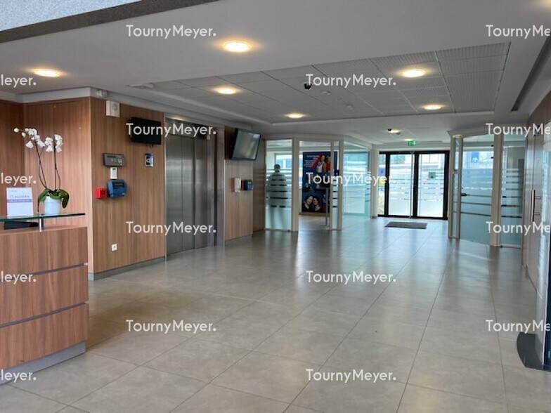 33-43 Avenue Georges Pompidou, Balma à louer - Hall d’entrée – Image 3 sur 12