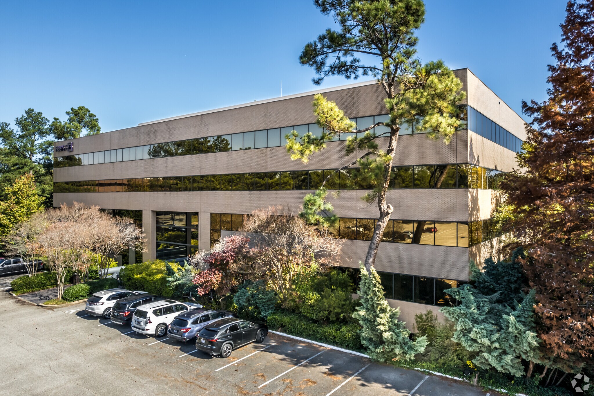 850 Ridge Lake Blvd, Memphis, TN à louer Photo principale– Image 1 sur 5