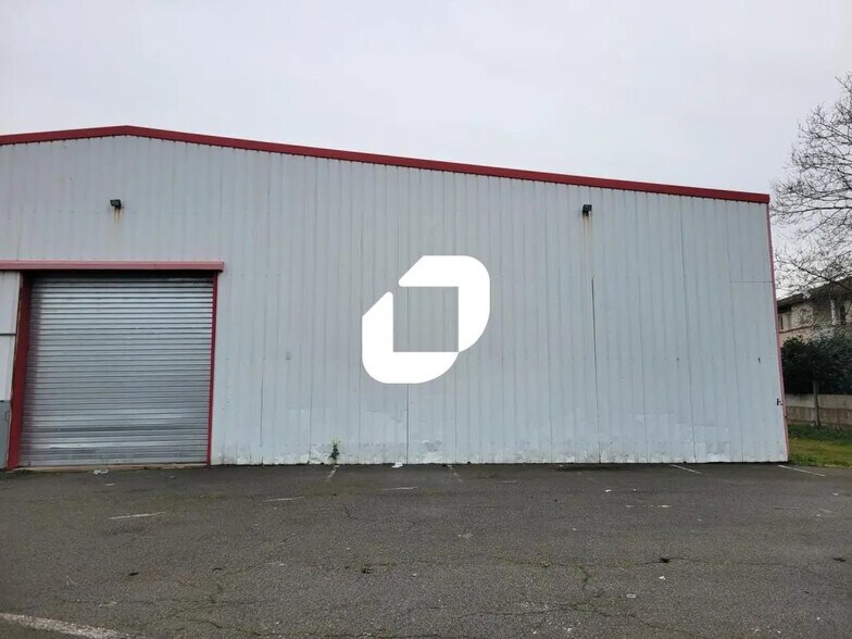 Local d’activités dans Les Sorinières à louer - Photo de l’immeuble – Image 1 sur 5
