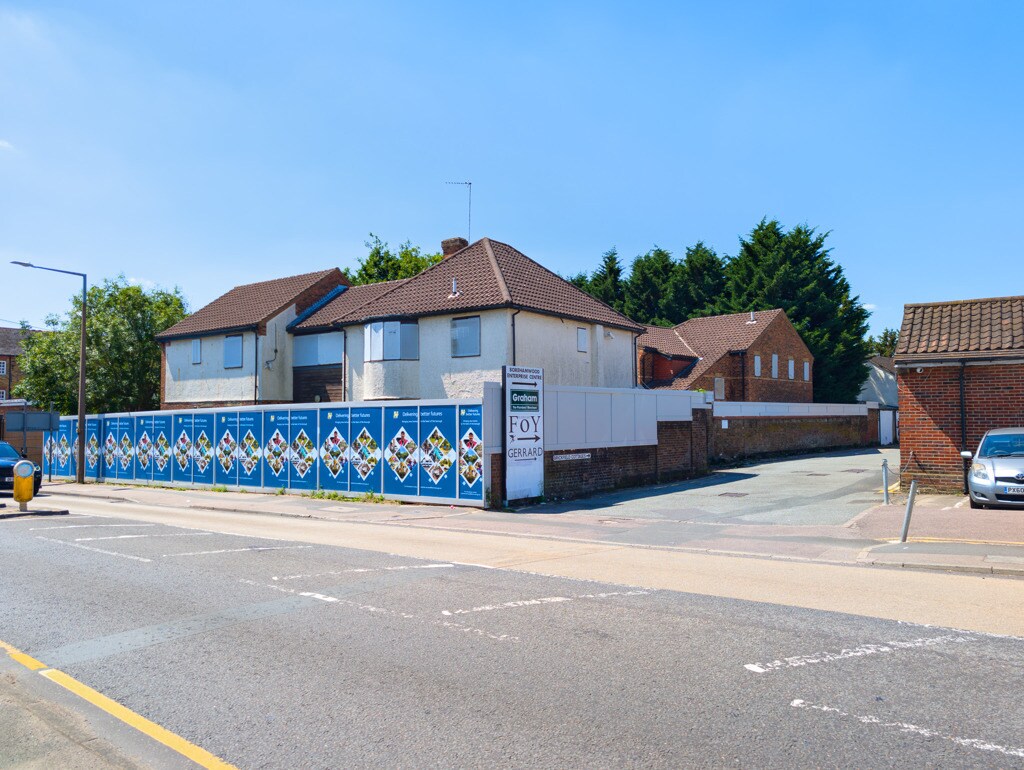 39 Theobald Street, Borehamwood à vendre Photo principale– Image 1 sur 8