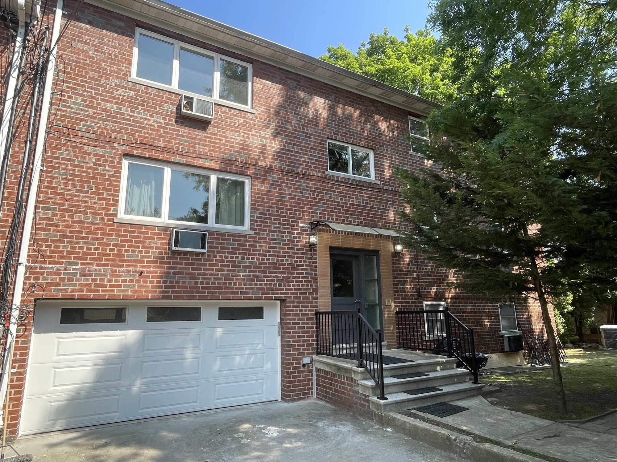 5834 Fieldston Rd, Bronx, NY à vendre Photo principale– Image 1 sur 8