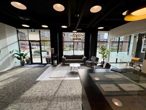 22633 Selkirk Av, Maple Ridge, BC à louer Photo intérieure– Image 2 sur 8