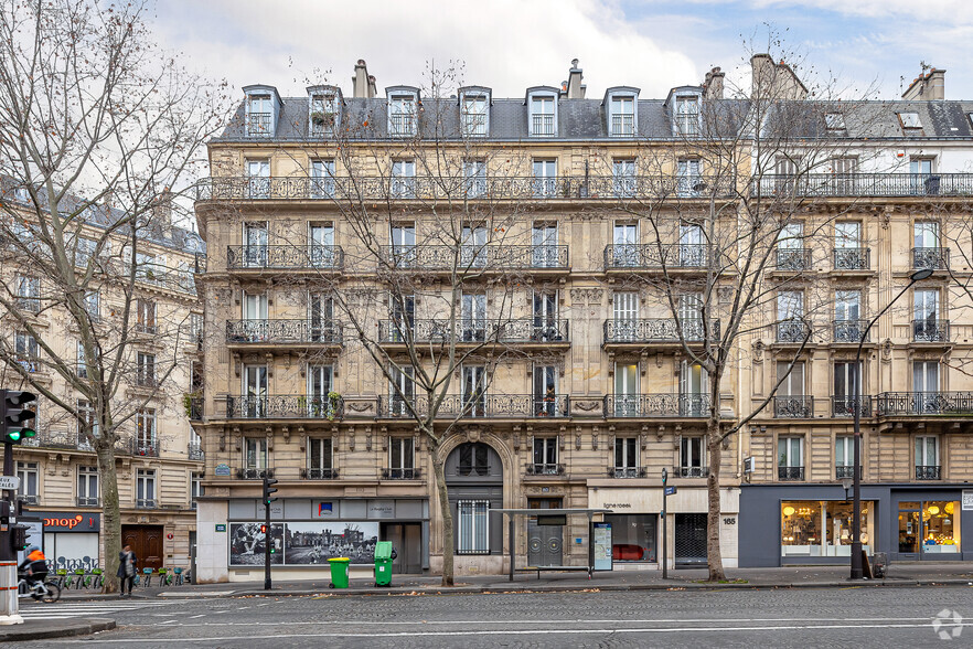 Espace de coworking dans Paris à louer - Photo principale – Image 1 sur 3