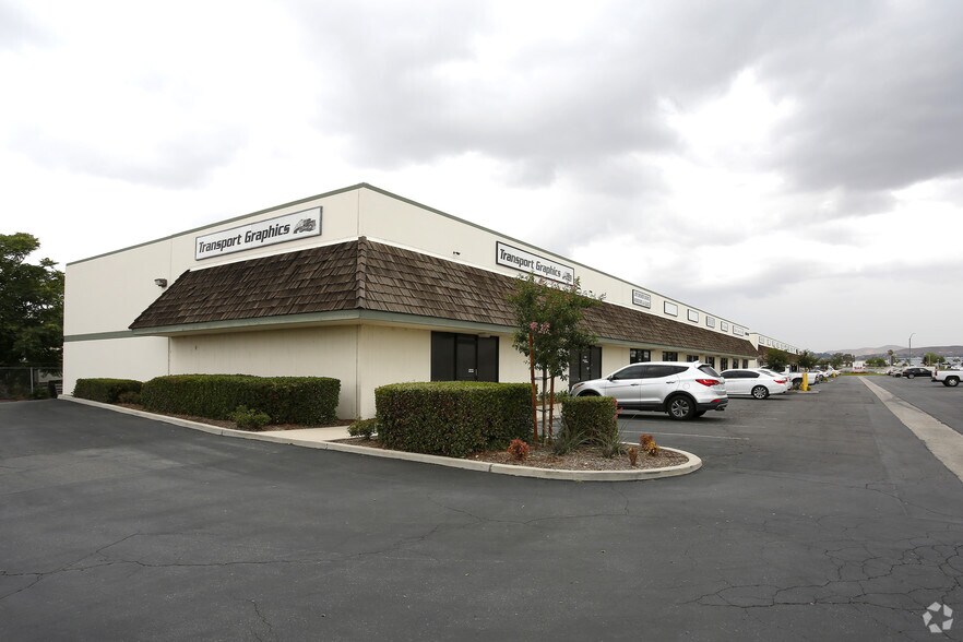 6666-6680 Van Buren Blvd, Riverside, CA à louer - Photo de l’immeuble – Image 3 sur 4