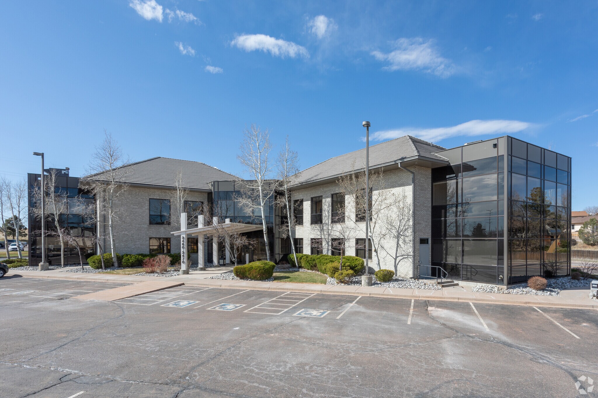 3460-3470 Briargate Blvd, Colorado Springs, CO à louer Photo de l’immeuble– Image 1 sur 6