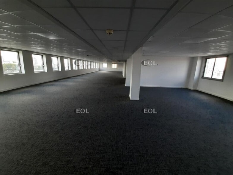 Bureau dans Ivry-sur-Seine à louer - Photo intérieure – Image 2 sur 3