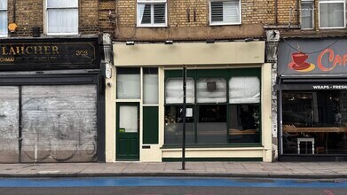 300 Battersea Park Rd, Londres à louer Photo principale– Image 1 sur 13