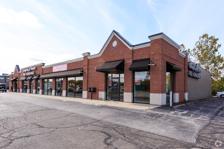 7216 N Keystone Ave, Indianapolis, IN à louer - Photo de l’immeuble – Image 3 sur 12