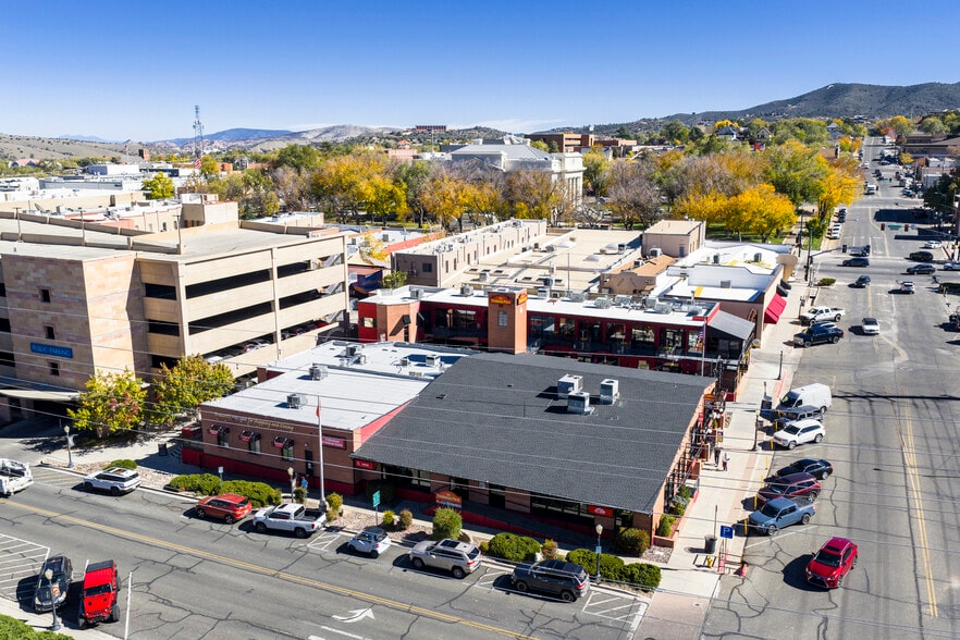 218 W Goodwin St, Prescott, AZ à louer - Photo principale – Image 1 sur 2