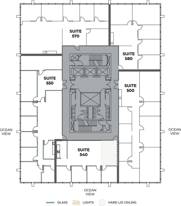 500 Newport Center Dr, Newport Beach, CA à louer Plan d’étage– Image 1 sur 1