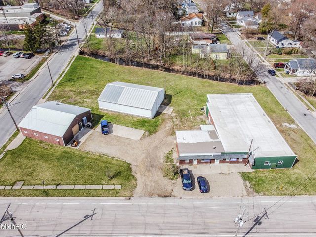 404-408 S Oak St, Buchanan, MI à vendre - Aérien – Image 2 sur 15
