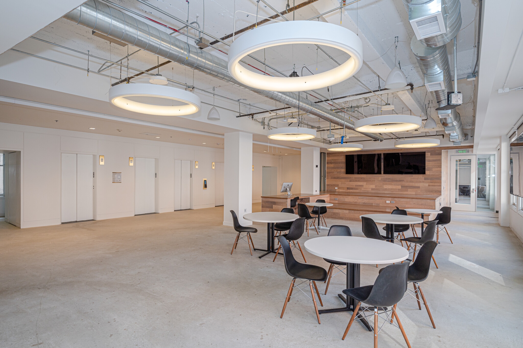 685 Market St, San Francisco, CA à louer Photo intérieure– Image 1 sur 14