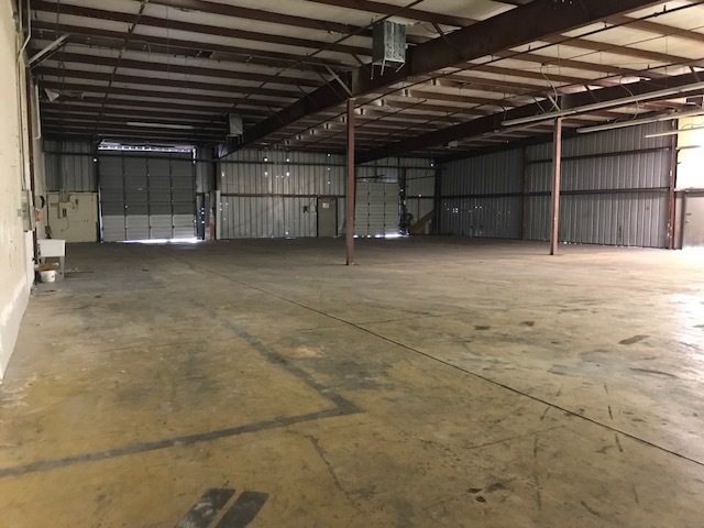 1631 Cal Edison Dr, Laughlin, NV à louer - Photo intérieure – Image 2 sur 11