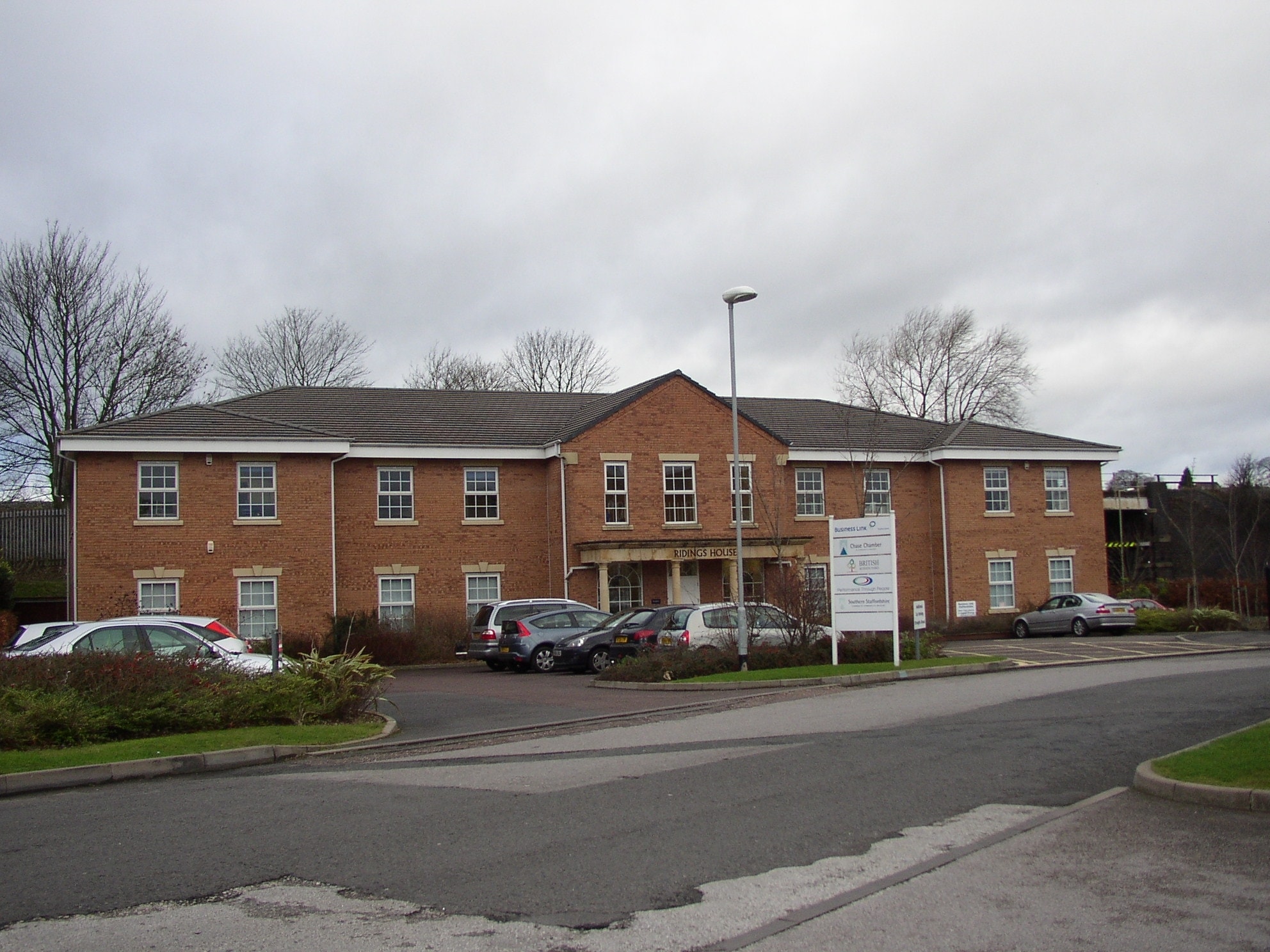 Eastern Way, Cannock à louer Photo principale– Image 1 sur 6