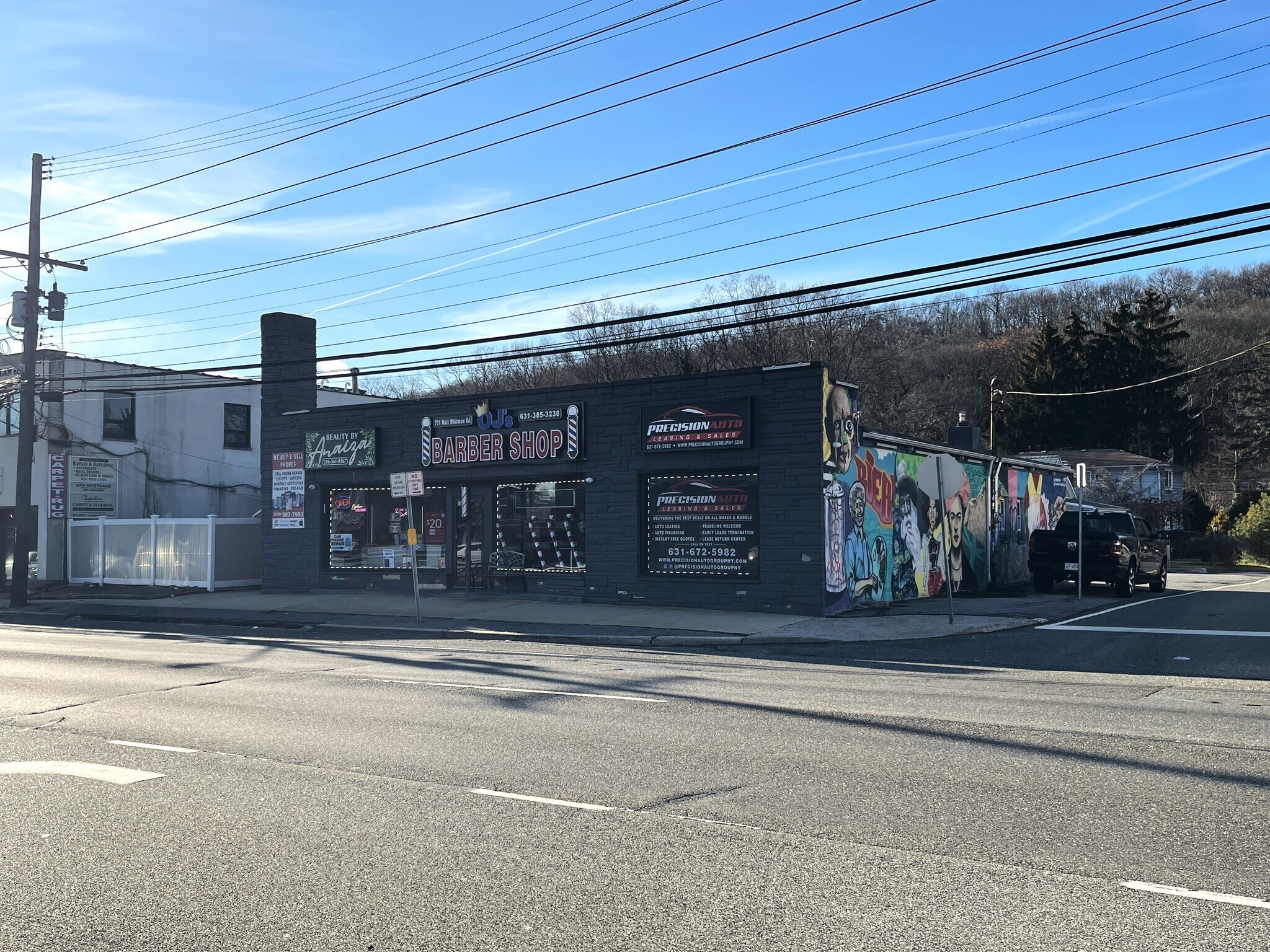 701-705 Walt Whitman Rd, Melville, NY à vendre Photo de l’immeuble– Image 1 sur 23