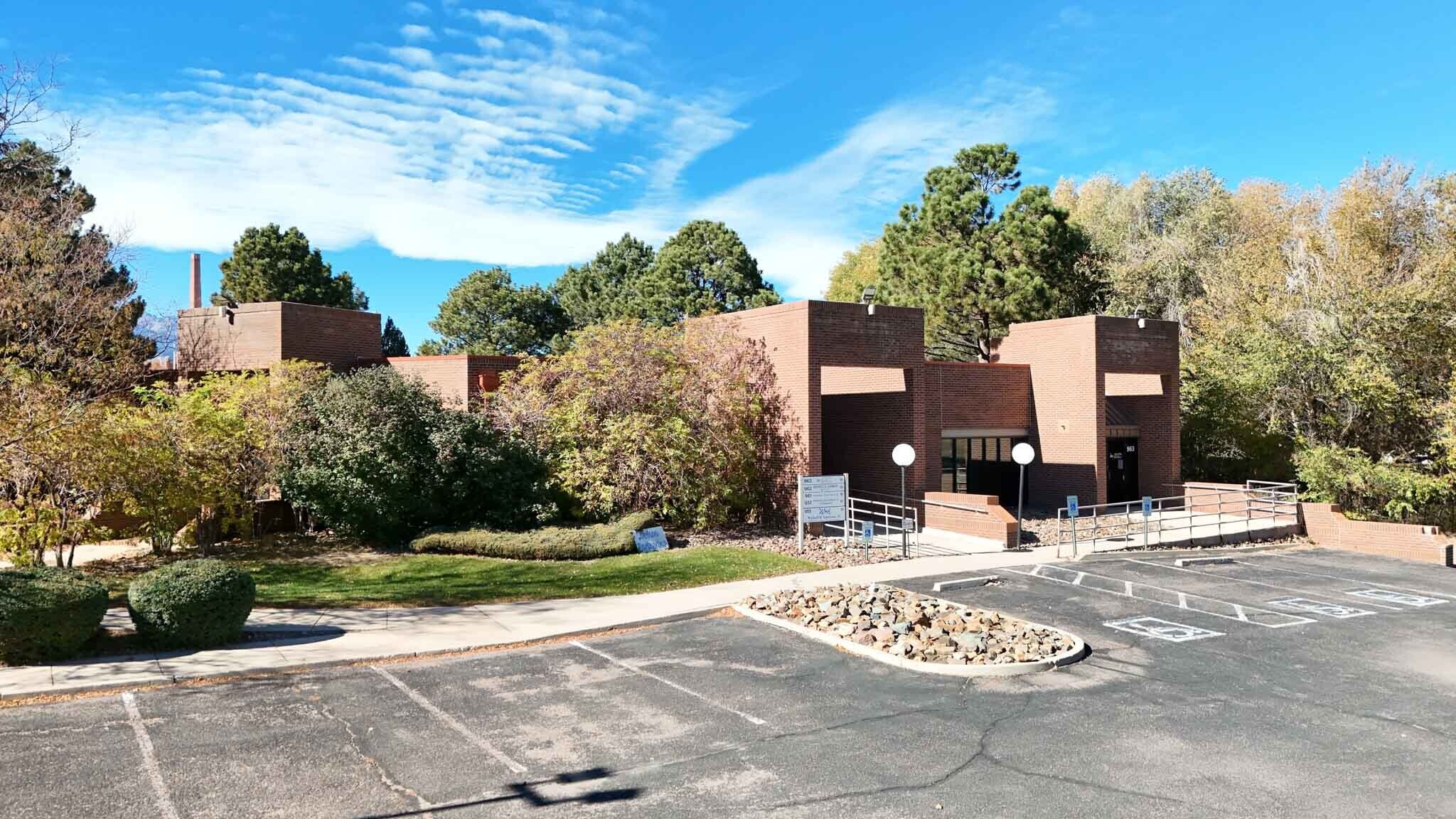 955-963 E Colorado Ave, Colorado Springs, CO à vendre Photo de l’immeuble– Image 1 sur 20