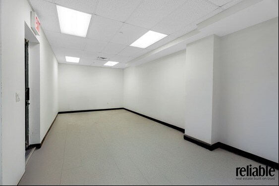 5204 10th Ave, Brooklyn, NY à vendre - Photo intérieure – Image 2 sur 2