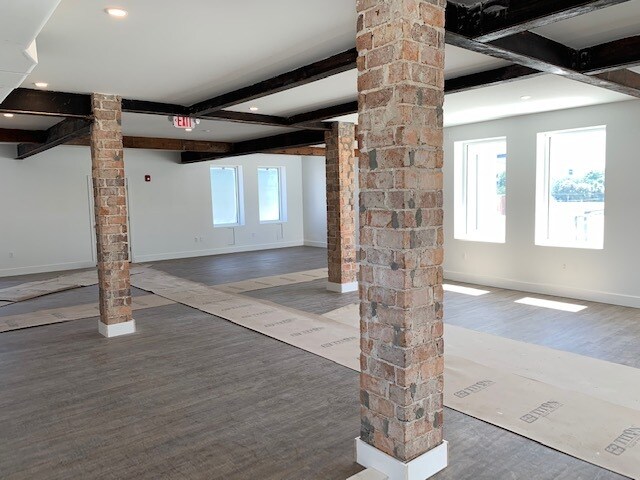 1110 Central Ave, Saint Petersburg, FL à louer - Photo de l’immeuble – Image 3 sur 15