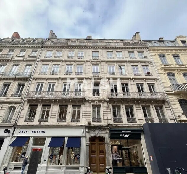 Bureau dans Lyon à louer - Photo de l’immeuble – Image 1 sur 14