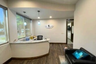 1750 NW Maynard Rd, Cary, NC à louer Photo intérieure– Image 1 sur 2