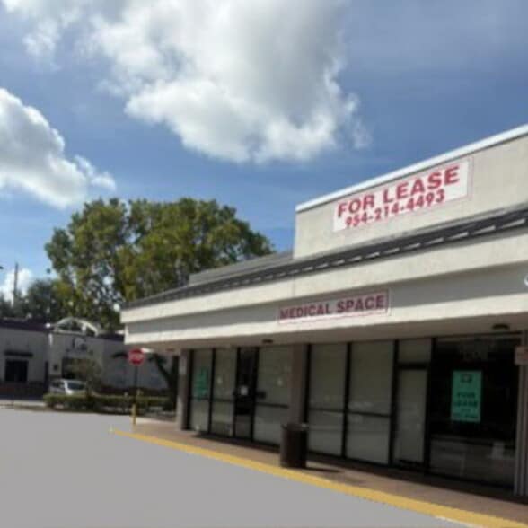 18600-18760 NW 67th Ave, Miami Lakes, FL à louer - Photo de l’immeuble – Image 2 sur 19