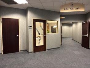 1 Park West Blvd, Akron, OH à louer Photo intérieure– Image 2 sur 7