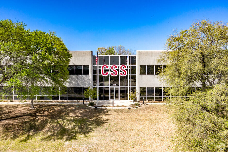 6655 First Park Ten Blvd, San Antonio, TX à louer - Photo de l’immeuble – Image 3 sur 4