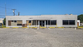 Plus de détails pour 611 Huffine Mill Rd, Greensboro, NC - Local commercial à vendre