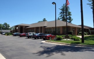 Plus de détails pour 4057 Pioneer Dr, Commerce Township, MI - Bureau à louer