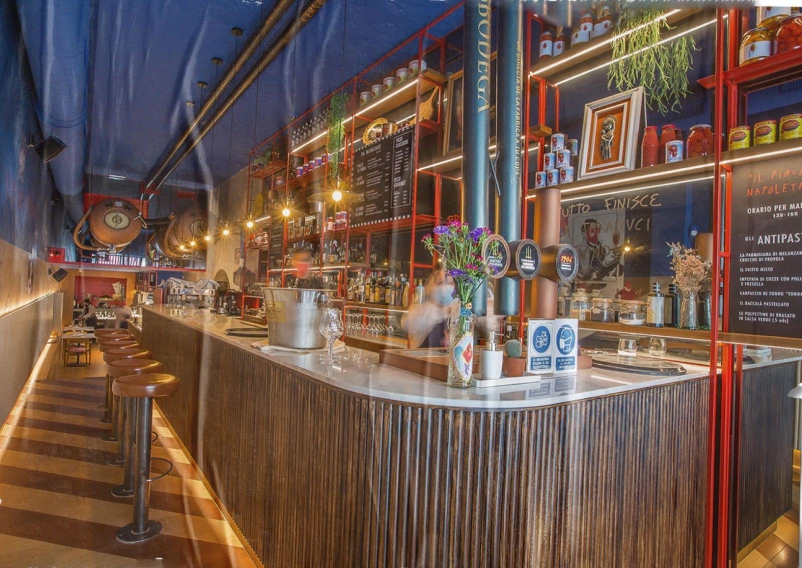 Local commercial dans Barcelone, Barcelona à louer Photo intérieure– Image 1 sur 18