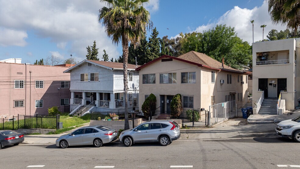 1259 Vin Scully Ave, Los Angeles, CA à vendre - Photo de l’immeuble – Image 3 sur 7