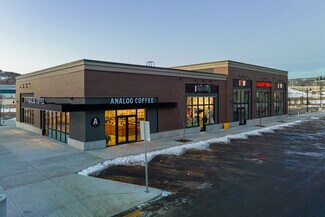 Plus de détails pour Greenwich Vw NW, Calgary, AB - Local commercial à louer