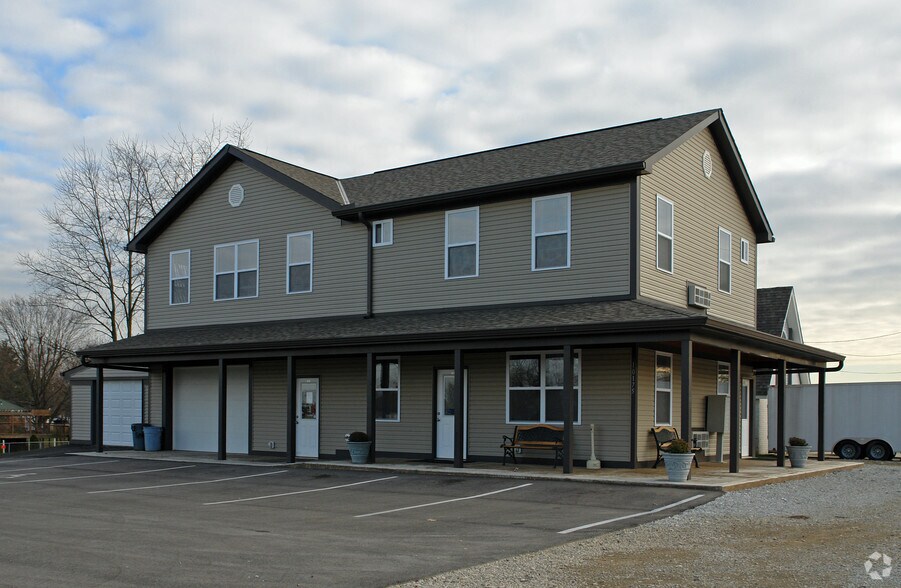 10175 Harrison Ave, Harrison, OH à louer - Photo de l’immeuble – Image 3 sur 5
