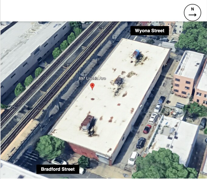 697 Wyona St, Brooklyn, NY à vendre - Photo de l’immeuble – Image 2 sur 13