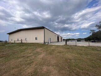 Plus de détails pour 17340 Parrish Grove, Dade City, FL - Local d'activités à louer