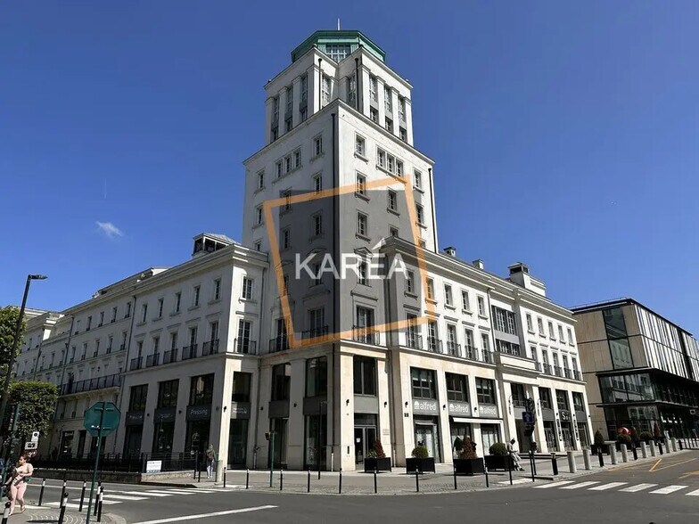 Bureau dans Chessy à louer - Photo de l’immeuble – Image 3 sur 5