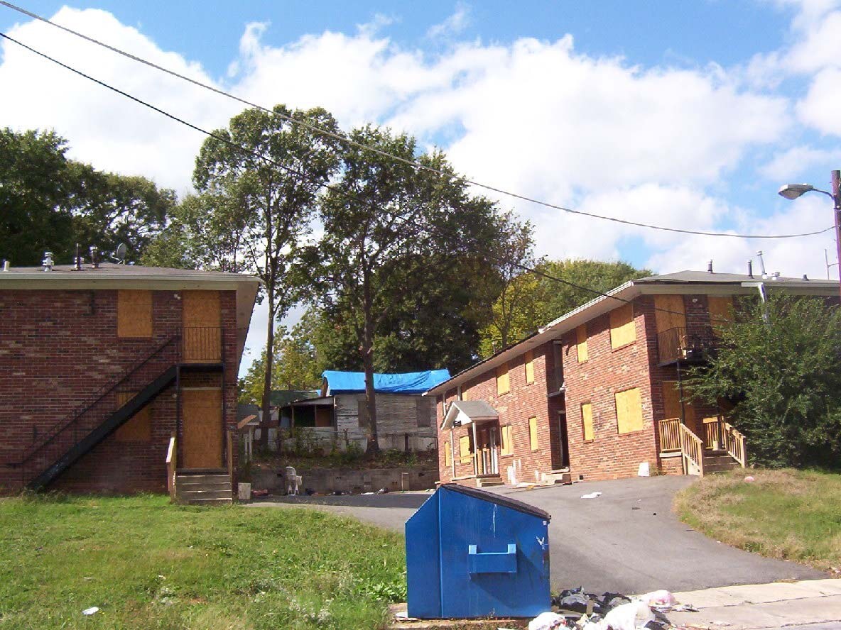 290/296 Elm Street & 293 Sunset Ave portefeuille de 2 biens à vendre sur LoopNet.fr Photo principale– Image 1 sur 2