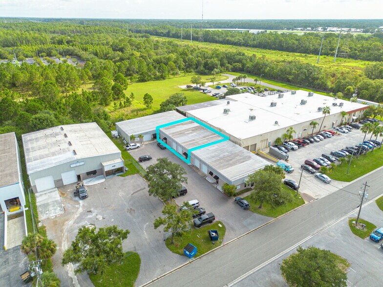 440 Roberts Rd, Oldsmar, FL à louer - Photo de l’immeuble – Image 2 sur 15