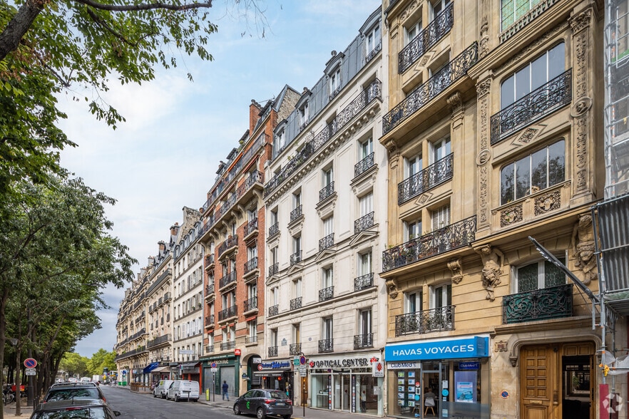 Local commercial dans Paris à louer - Photo de l’immeuble – Image 3 sur 4
